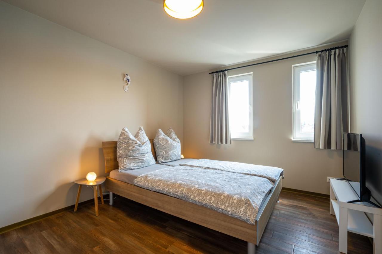 Ferienhaus Hafenblick Малхов Екстериор снимка